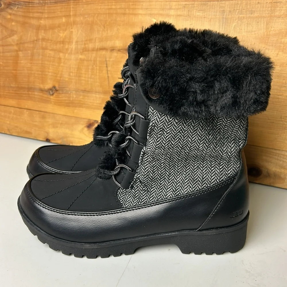 NIB Women’s Football JBU Herringbone Black Lightweight Winter Boot - Picture 2 of 6